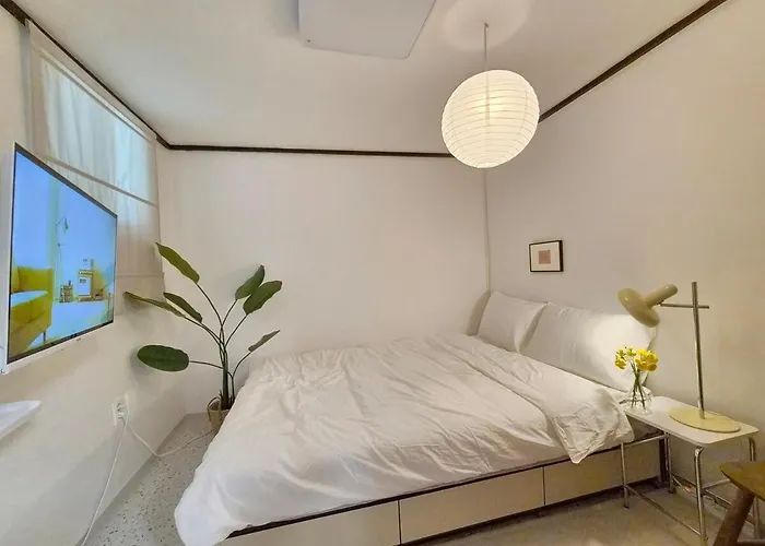 Gangnam Hongdae 3 Queen Beds Free Dryer * ソウル特別市