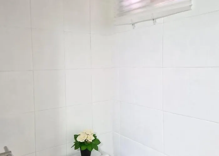 Gangnam Hongdae 3 Queen Beds Free Dryer アパート