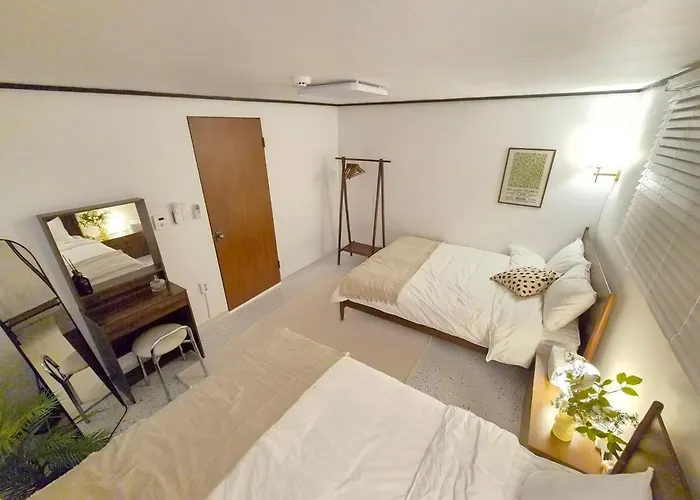 Gangnam Hongdae 3 Queen Beds Free Dryer アパート