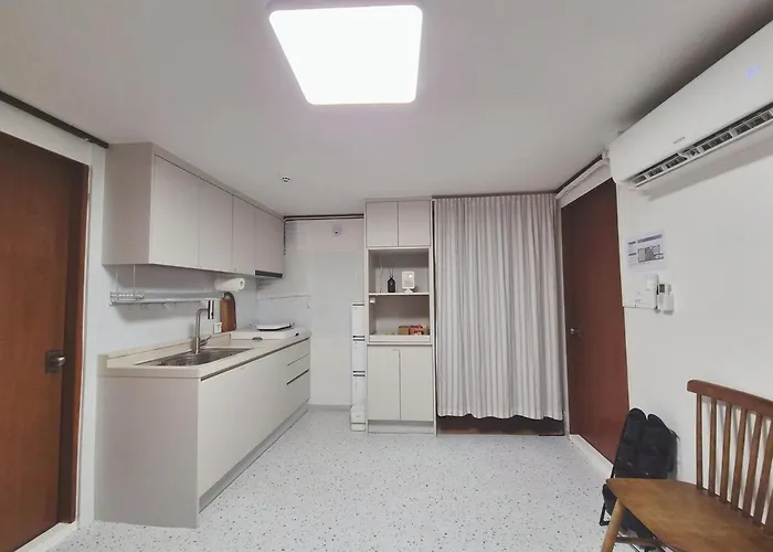 Gangnam Hongdae 3 Queen Beds Free Dryer アパート ソウル特別市